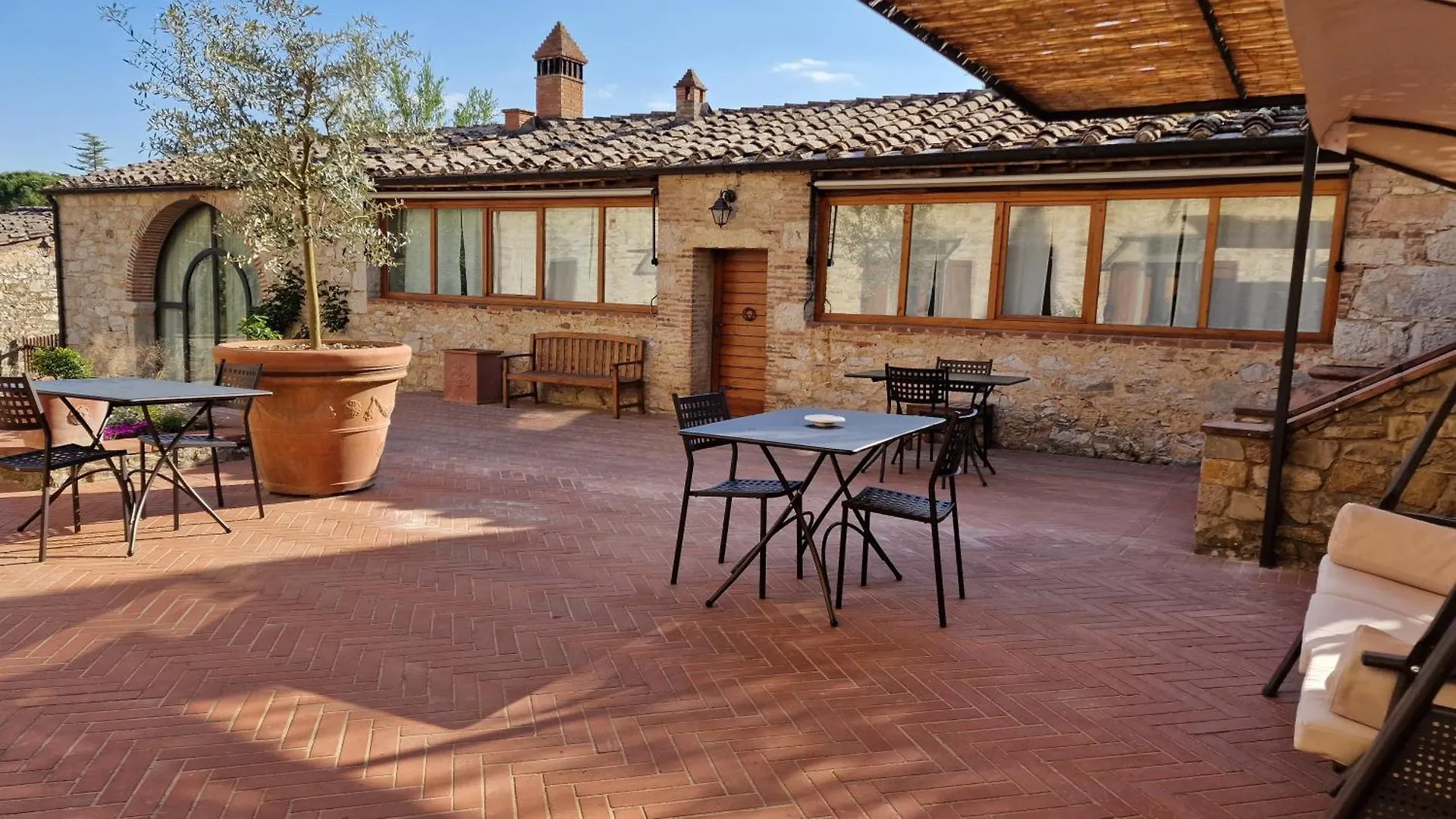 Aparthotel La Corte Del Chianti Classico Gaiole in Chianti
